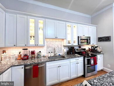 515 S Sharp St, Baltimore, MD 21201 - photo 5