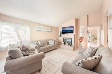 1104 Coral Isle Way, Las Vegas, NV 89108 - photo 7