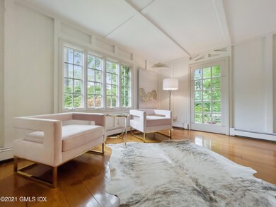 44 Benjamin St, Old Greenwich, CT 06870 - photo 4