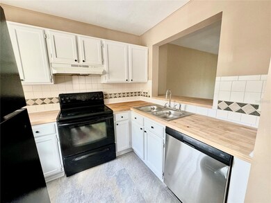 4516 SW 44th Ln, Gainesville, FL 32608 - photo 4