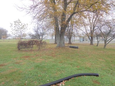 116 E Cooper St, Odon, IN 47562 - photo 5