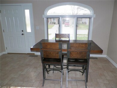 3716 Bonaventure Ct, Columbus, IN 47203 - photo 6