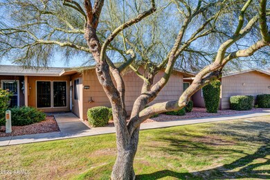 10805 W Santa fe Dr, Sun City, AZ 85351 - photo 5