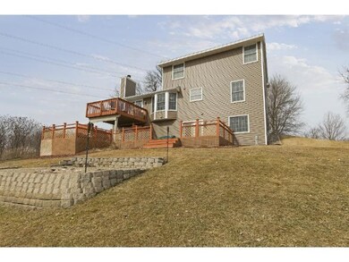 Expansive decking for all your outdoor entertainin