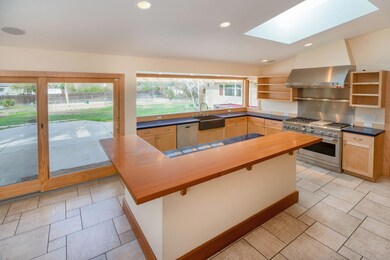Kitchen1