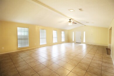 11677 Creek Gate Rd, Conroe, TX 77385 - photo 5