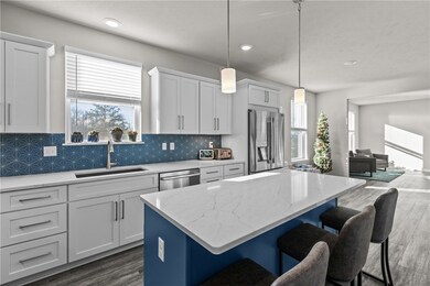 9309 Harmony Dr, McCandless, PA 15237 - photo 4