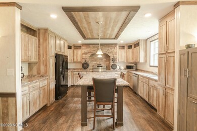 36 Tracy Dr, Burgaw, NC 28425 - photo 4