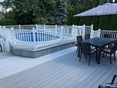 15-18 Everett Terrace unit 1X, Fair Lawn, NJ 07410 - photo 2