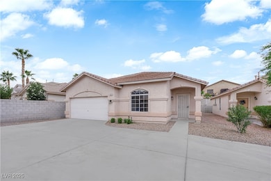 8117 Indigo Gully Ct, Las Vegas, NV 89143 - photo 6