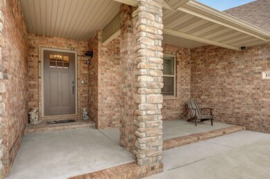 1002 E Tipperary Ct-33