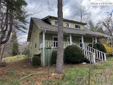 237 Pine St, Boone, NC 28607 - photo 4