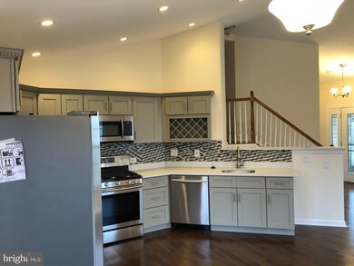 9544 Wesland Cir, Randallstown, MD 21133 - photo 6