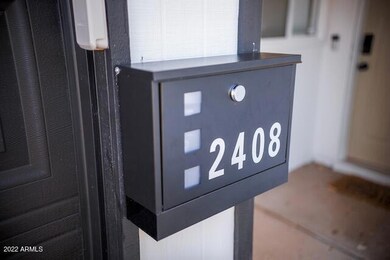 Updated decor mailbox