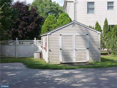 223 W Sylvan Ave, Morton, PA 19070 - photo 4