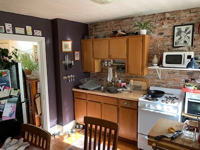 14 Evergreen Square unit 3, Somerville, MA 02143 - photo 2