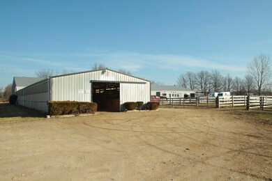front barn with 19 stalls