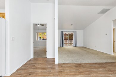 2885 Galaxy Way, Grants Pass, OR 97527 - photo 6