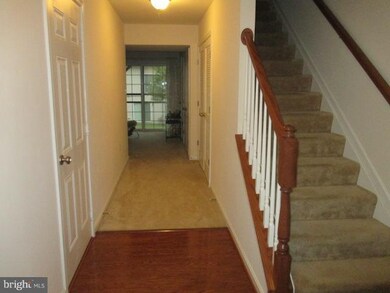 110 Gray St, Capitol Heights, MD 20743 - photo 4