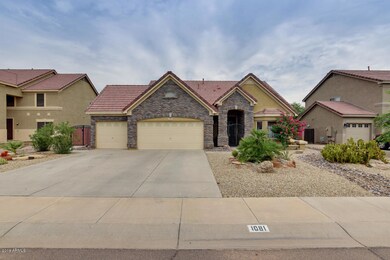 1081-South-Bedford-Place-11