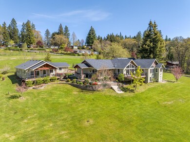 370PauldineWay-071