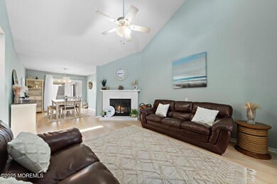 20 Hedgewood (6)