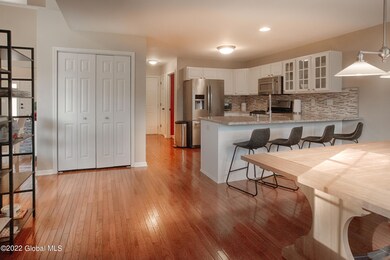 44 Glenham Ave, Saratoga Springs, NY 12866 - photo 5