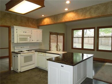 16001 W 82nd Place, Lenexa, KS 66219 - photo 7
