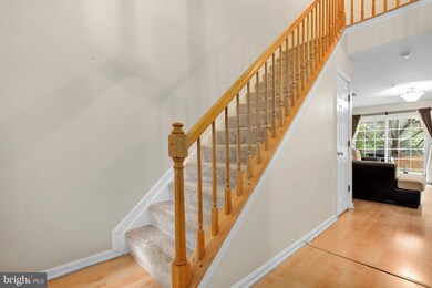 19906 Gateshead Cir, Germantown, MD 20876 - photo 5