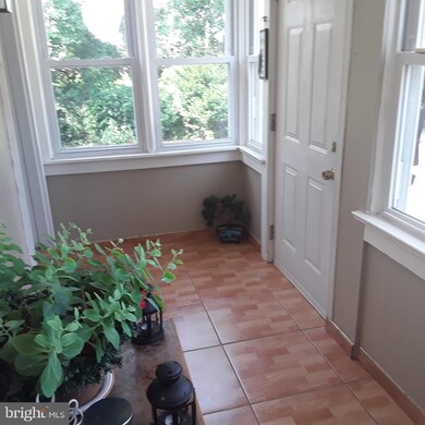 392 Dupont Ave, Paulsboro, NJ 08066 - photo 5