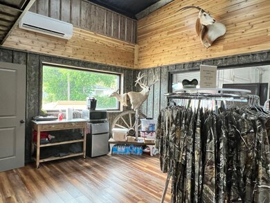 401 E Central Ave, Comanche, TX 76442 - photo 5