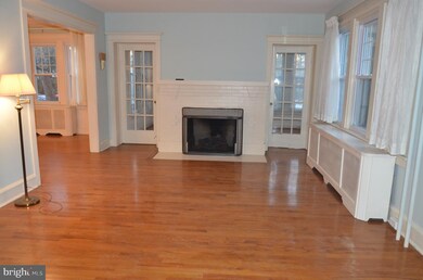 102 Crestmont Terrace, Collingswood, NJ 08108 - photo 3