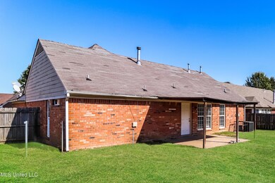 031-photo-rear-view-13212265