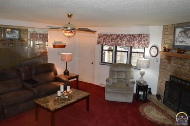 2102 SW 66th St, Topeka, KS 66619 - photo 6