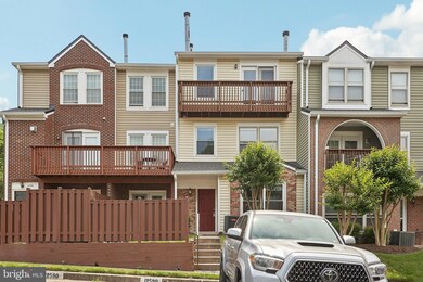 12592 Kempston Ln, Woodbridge, VA 22192 - photo 5