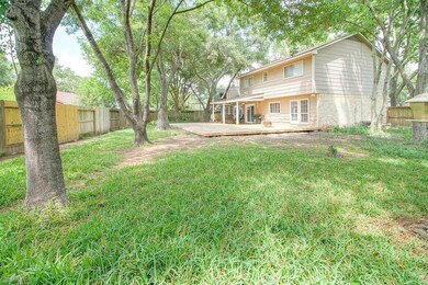 8507 Pearl Lake Dr, Houston, TX 77095 - photo 6