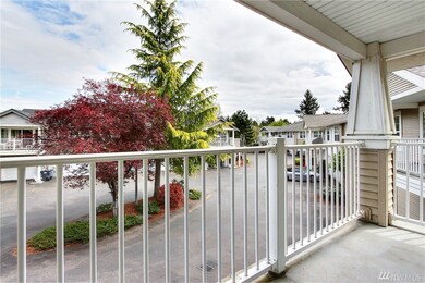 1816 Spencer Ct unit 11F, Dupont, WA 98327 - photo 2