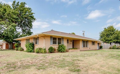 4301 NW 52nd St, Oklahoma City, OK 73112 - photo 5