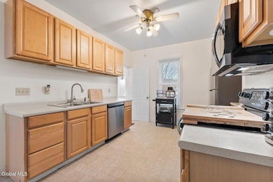 20 Prospect St, Granville, NY 12832 - photo 5