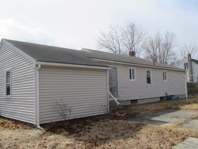 203 Massachusetts Ave, Warwick, RI 02888 - photo 3
