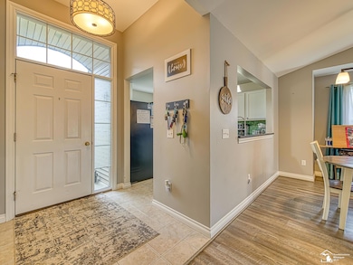 12240 Spencer Ln, Carleton, MI 48117 - photo 3