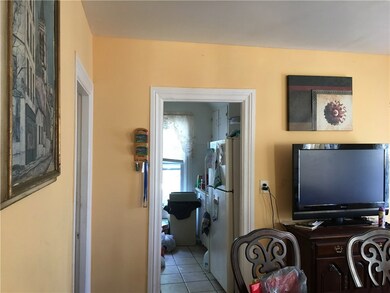 12 Hawes St, Pawtucket, RI 02860 - photo 4