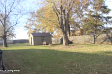 148 Primrose Dr, Mount Washington, KY 40047 - photo 4