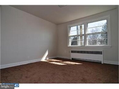 1655 Horseshoe Pike unit 4, West Brandywine, PA 19343 - photo 2