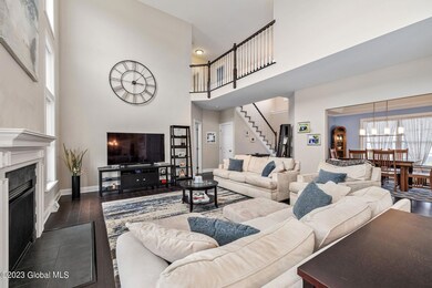 13-web-or-mls-1232AlexanderCt_23