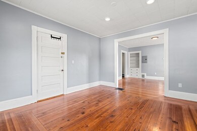 51 Sylvia St unit 2, Lynn, MA 01904 - photo 5