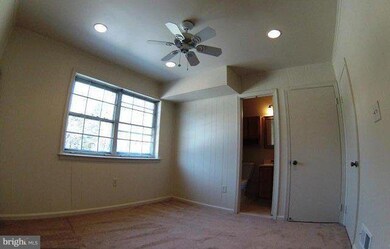 2253 Cedar Ln, Vienna, VA 22182 - photo 4