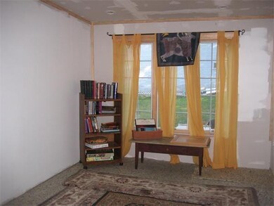 2 Lawrence St, Ashburnham, MA 01430 - photo 5