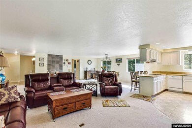 16500 Brown Rd, Dallas, OR 97338 - photo 4