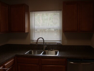 404 Oglethorpe Rd, Jacksonville, FL 32216 - photo 7